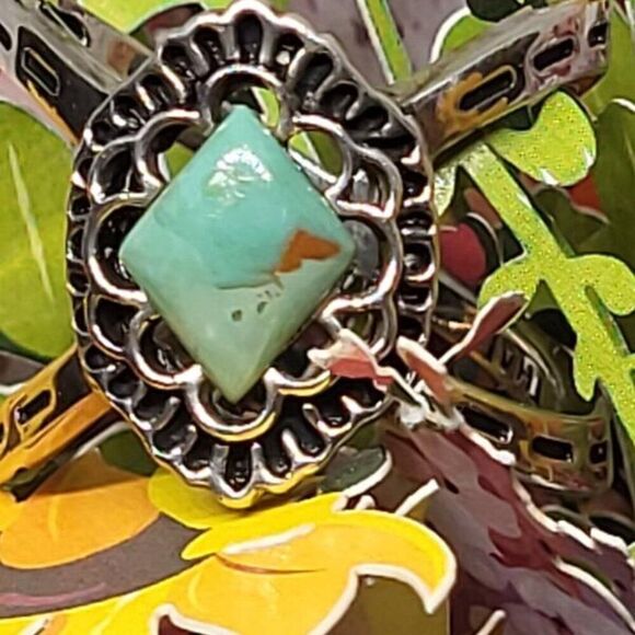 Vintage, Turquoise & Stamped .925 Sterling Silver, Size 8 Ring - Picture 2 of 5
